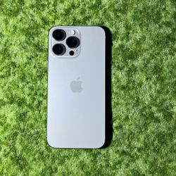 iPhone 16 Pro Max | 256GB | Natural Titanium | Factory Unlocked
