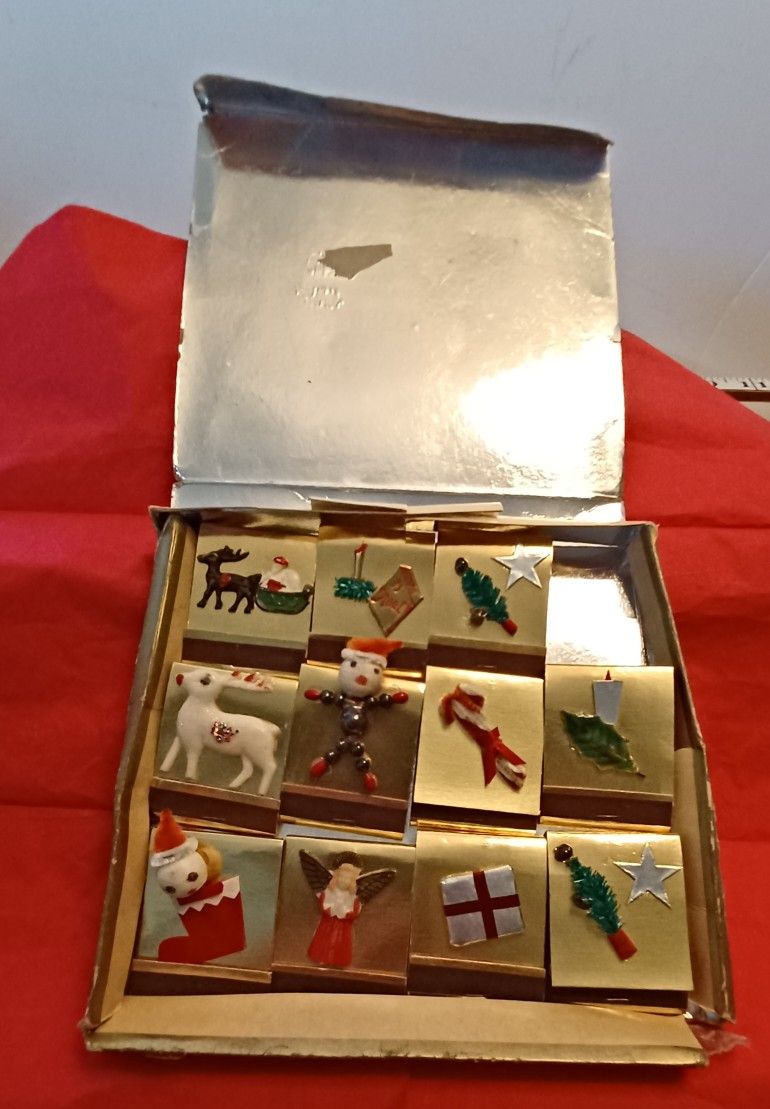 Vtg Christmas Noel Matches 1950s Gold Foil Boxes Ornaments Japan Red Green Flame