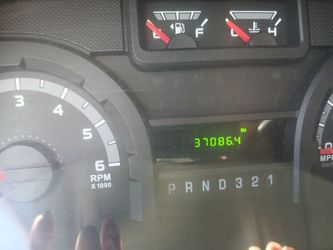 2014 E350 Ford  Box Truck