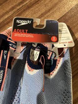 Women’s Sz 5 Speedo Water Shoes, New