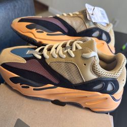 Adidas Yeezy Boost 700 Enflame Amber kids Grade School Sz4.5 