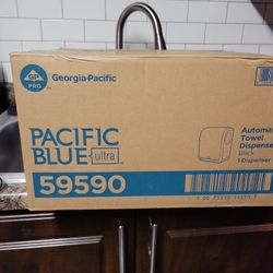 Pacific Blue Towel Dispenser