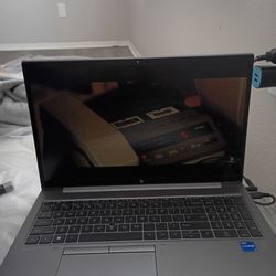 HP ZBook Firefly 14 inch G8 Mobile Workstation PC