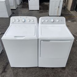 GE Washer And Dryer Set