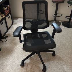 Office chair like new