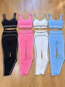 Alo Yoga Two-Piece Set Sports Bra and Leggings