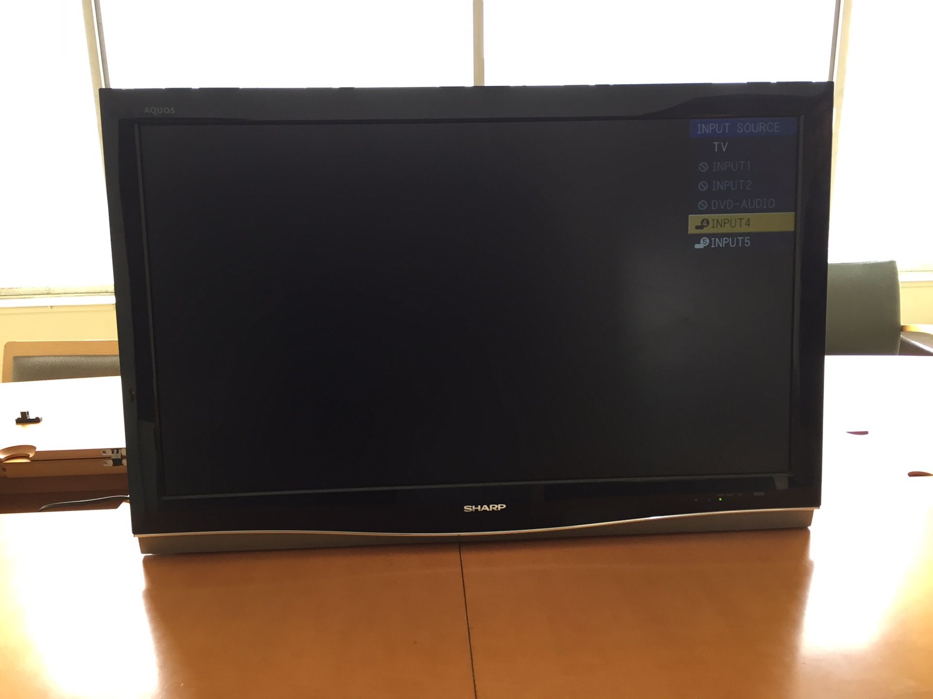 Sharp Aquos LC-42D62U 42”