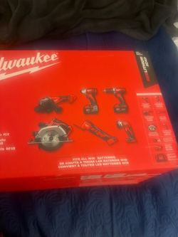 Milwaukee tool set m18