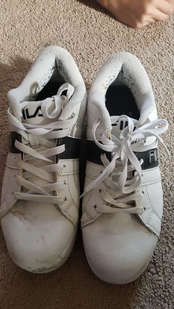 FILA size 10