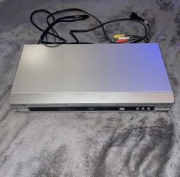 Panasonic DVD CD Player DVD-S25 Progressive Scan W Cables No Remote
