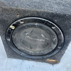 10 Pioneer subwoofer in ￼box