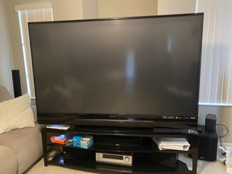 Mitsubishi 82 inch tv model wd-82838
