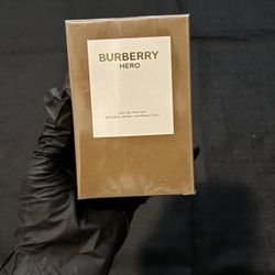 Burberry Hero Eau de Toilette with Bergamot and Cedarwood