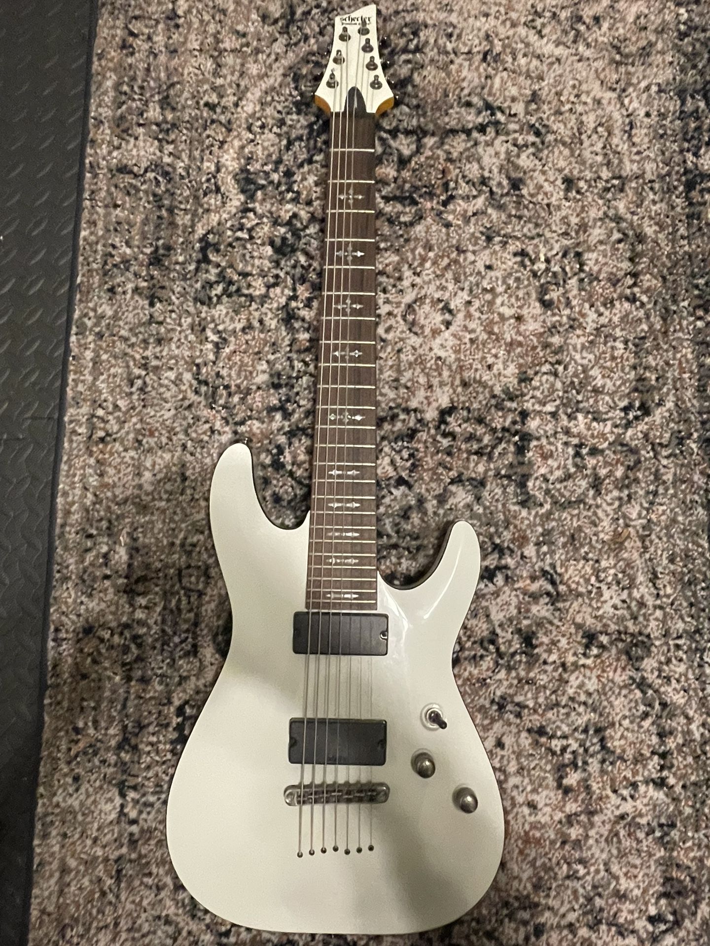 Schecter Demon 7