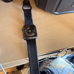 Apple Watch Series 4 (44mm) 