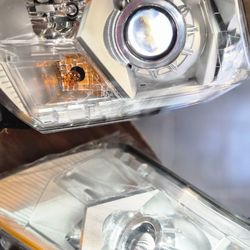 2015 Cadillac SRX Premium Sports Headlights 