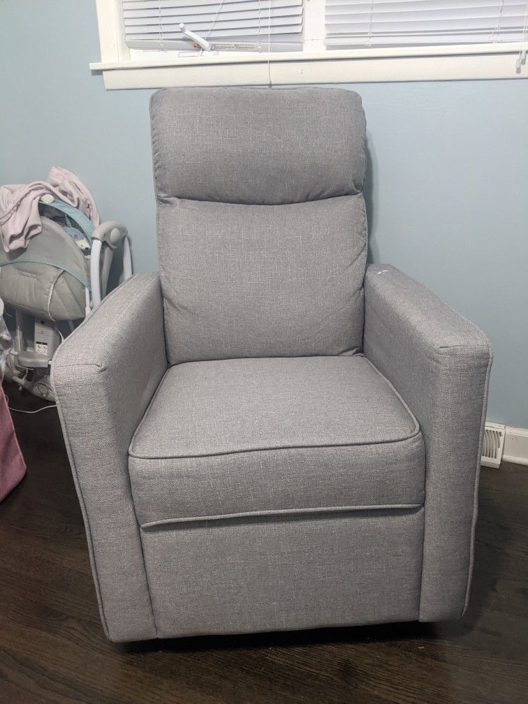 Baby Rocker Swivel Glider