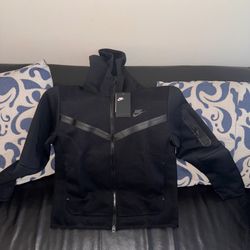 Nike Tech 