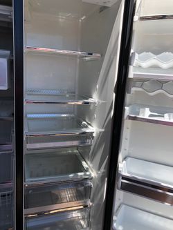 Refrigerador de dos puertas en buenas condiciones ase yelmos