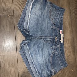 Women’s Levi Jean shorts 