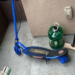 Rrazor Black And Blue