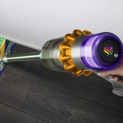 Dyson Vacuums , 50 $ Down Payment , Appliances – superb