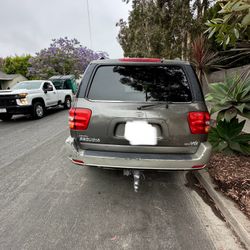 2003 Toyota Sequoia