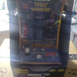 Arcade 1 UP Countercade Space Invaders 