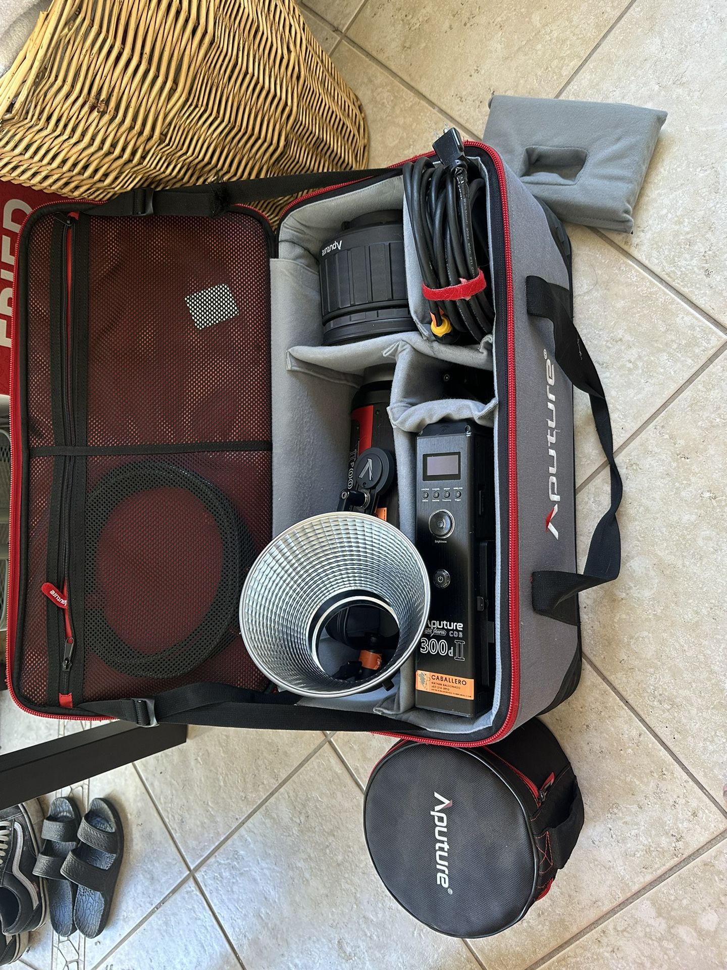 Aputure 300d ii w/ 2x fresnel lens