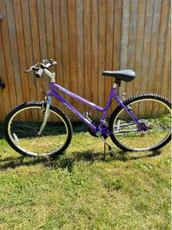 Dynacraft Northridge Women’s Bike – 26” Wheels, Ready to Ride