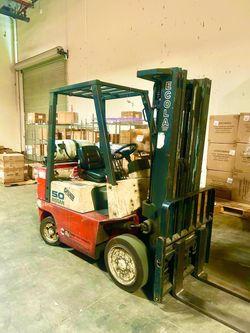Nissan Forklift 5,000 3 Stage Side Shift