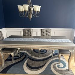 5-piece dining set for sale