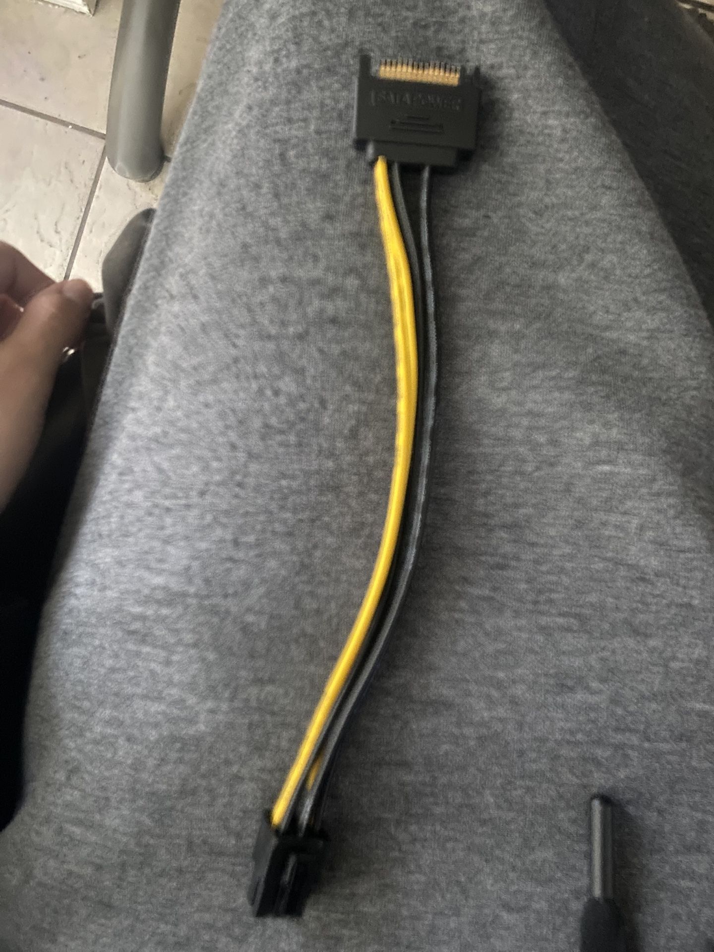 Sata to 6pin Cable For Gpu