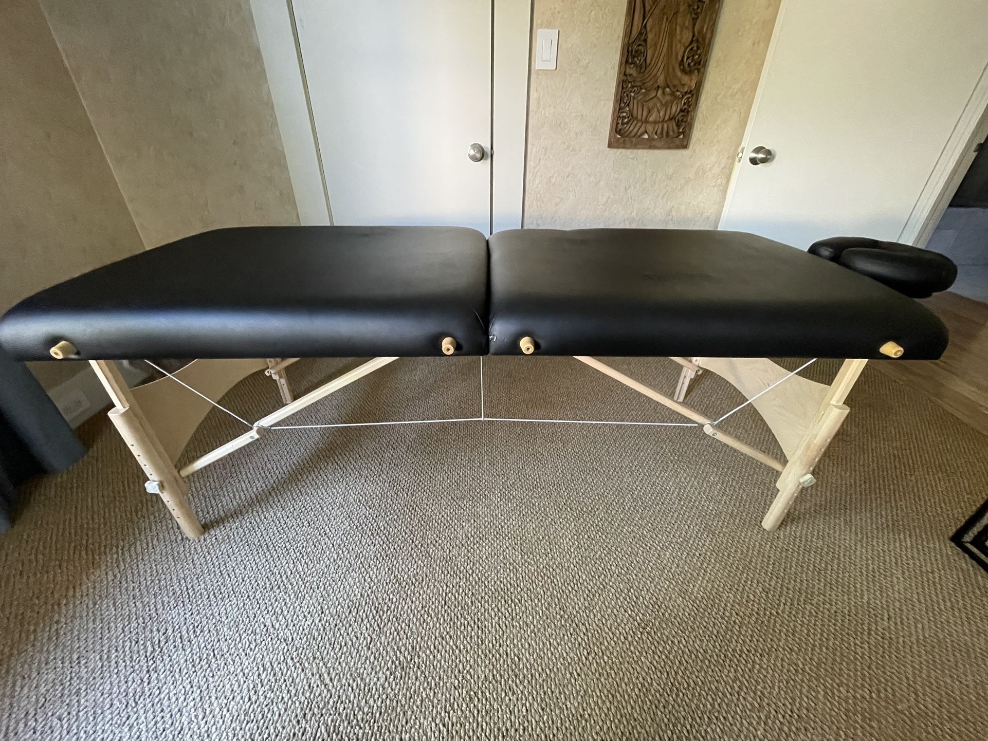 Massage Table - Earthlite Harmony Dx