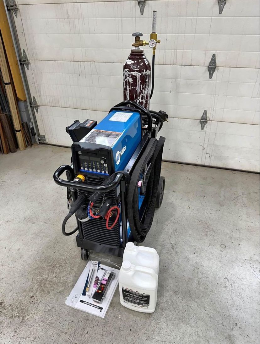 Miller Dynasty 210DX TIG Runner Complete
