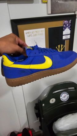 Nike Field General size 9