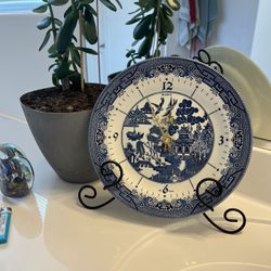 Vintage Blue Willow China Battery Operated Clock New Would Make A Perfect Mother's Day Gift!