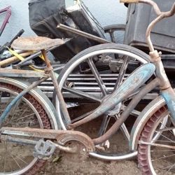 Antique Hawthorne 20 Inch Bicycle