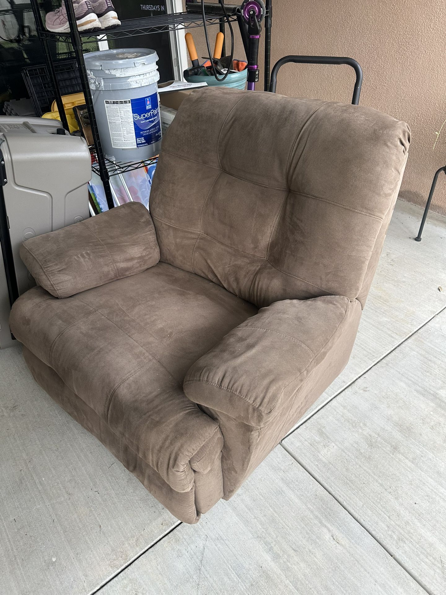 Recliner