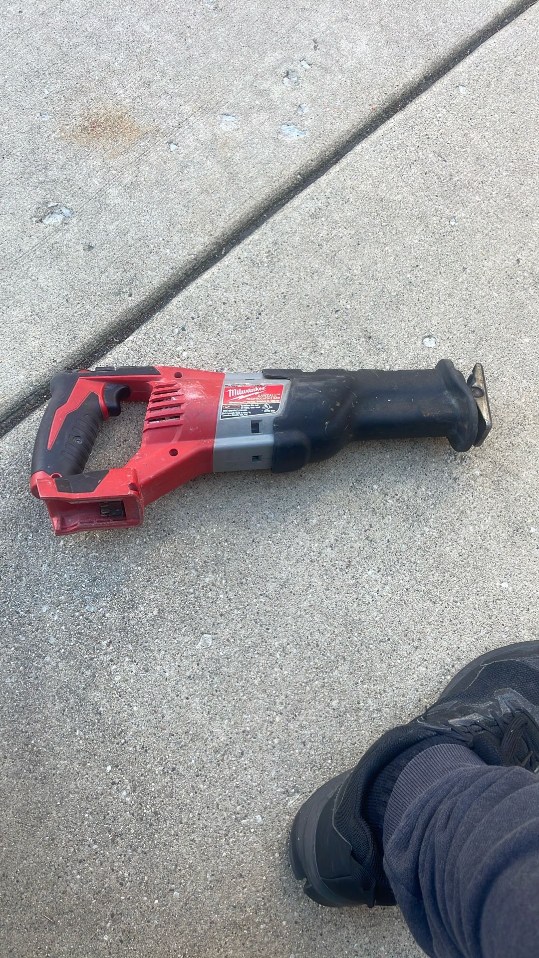 M18 Milwaukee Sawzall