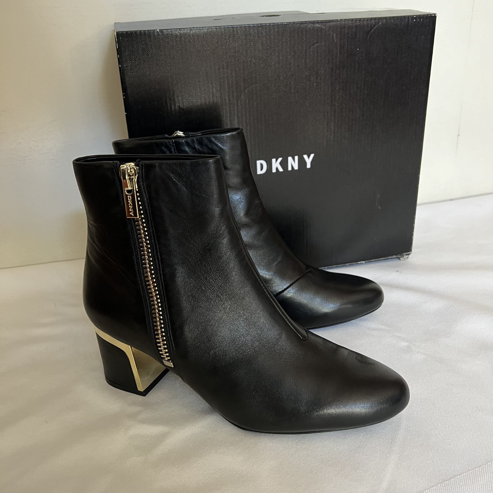 NEW Black Ankle Boots Size 8
