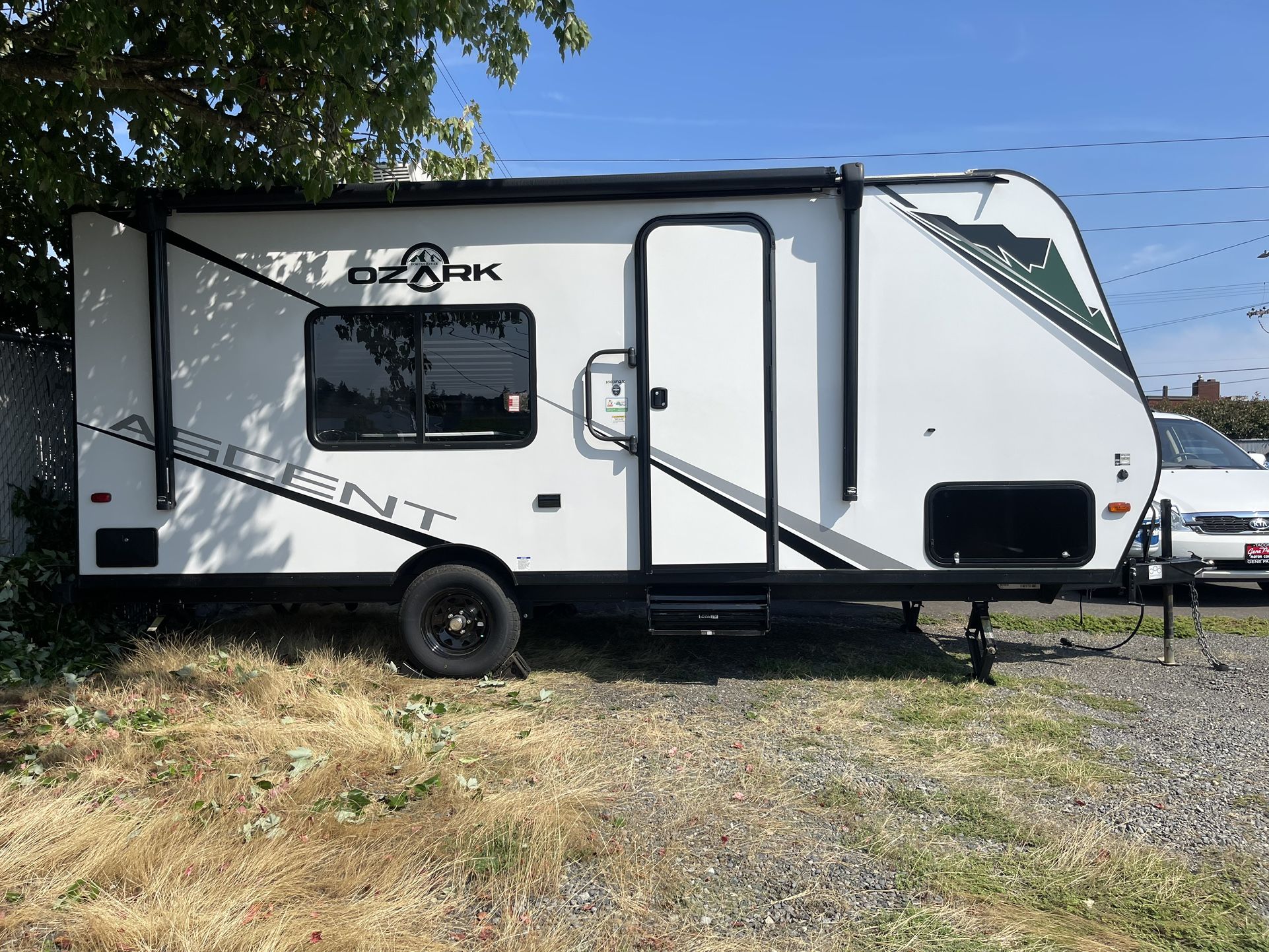 2022 Forest River Ozark 1660FQ