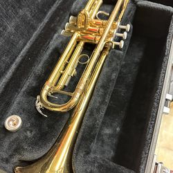 Recently Serviced Yamaha YTR-2335 Trumpet with Vincent Bach Mouthpiece $400 Firm
