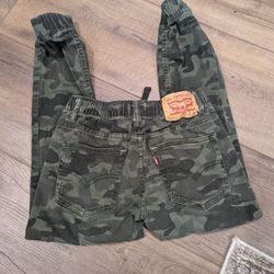 Levi  Camo Joggers Boys Sz 10