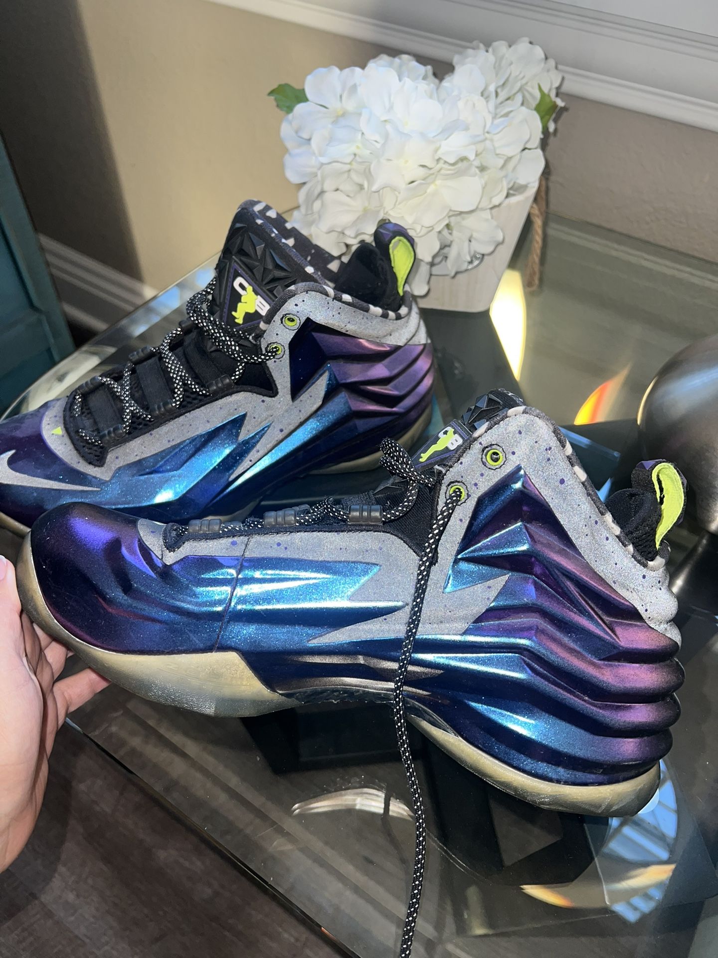 Chuck posite cave purple online