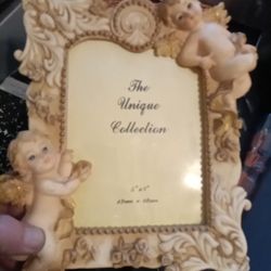 Unique Frame