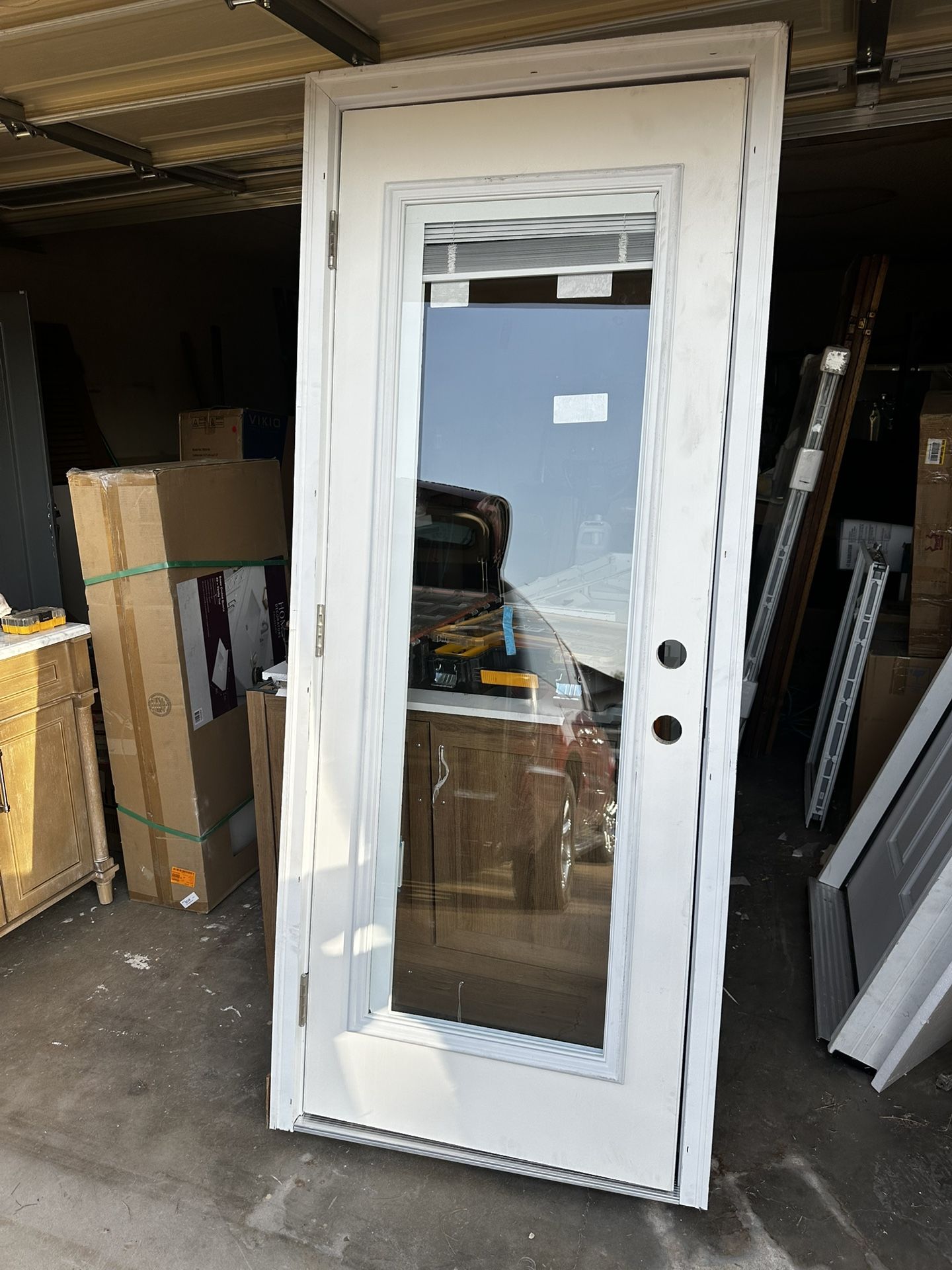 30 X 80 Exterior Door Full Light With Blinds Right Hand In Swing