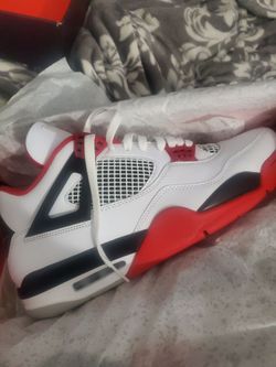 Jordan 4 fire red