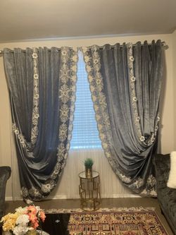 Two pear curtains for the living room