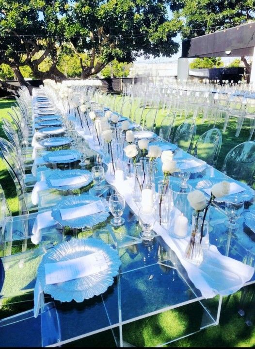 WEDDING COORDINATOR WEDDING SET-UP  WEDDING  TEARDOWN 